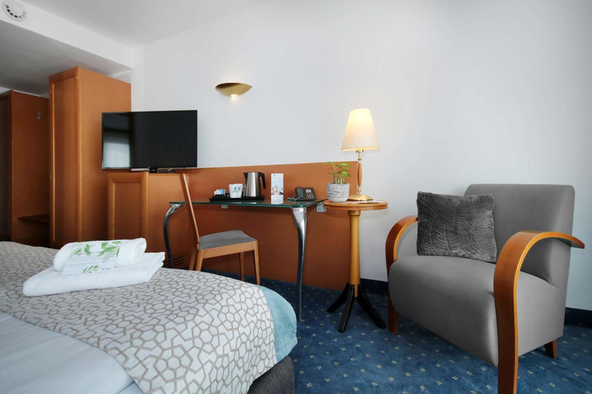 Best Western Hotel Halle-Merseburg Exterior photo